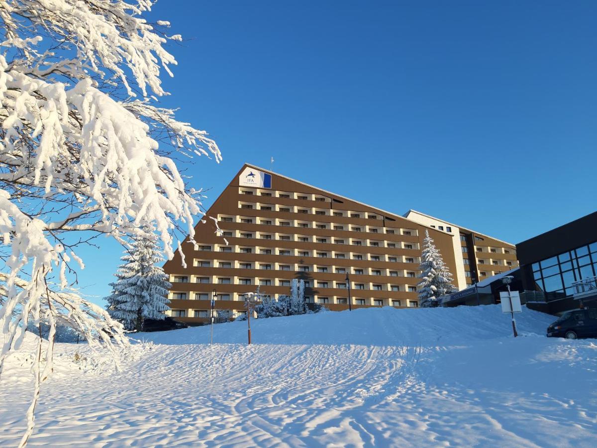 Ifa Schoeneck Hotel & Ferienpark エクステリア 写真
