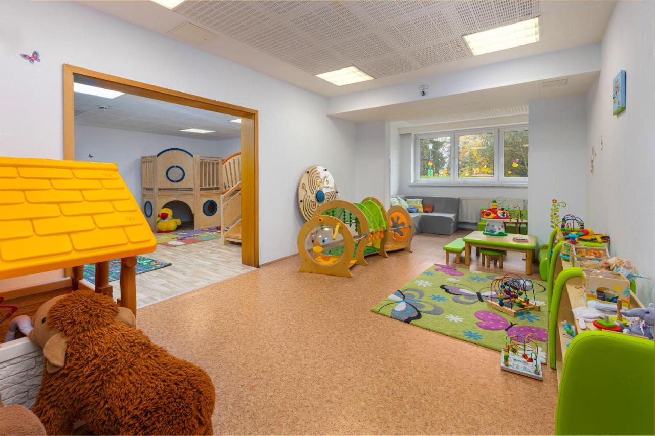 Ifa Schoeneck Hotel & Ferienpark エクステリア 写真