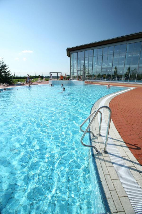 Ifa Schoeneck Hotel & Ferienpark エクステリア 写真