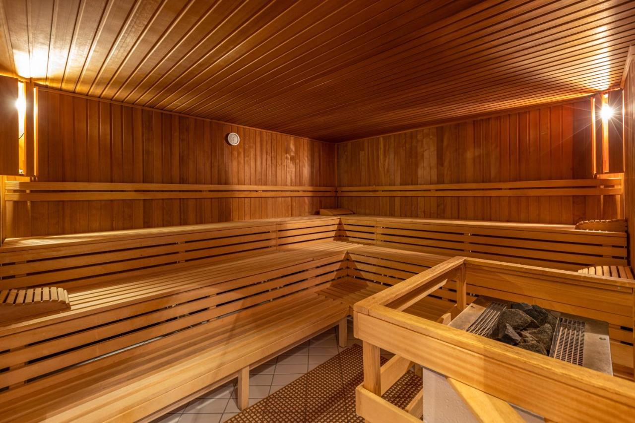 Ifa Schoeneck Hotel & Ferienpark エクステリア 写真